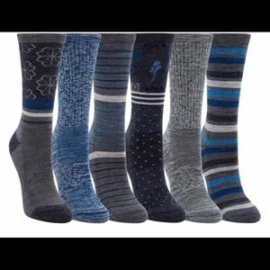 Women’s Kirkland Signature merino wool socks